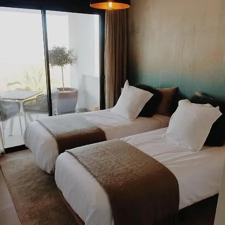 Surya Bed and breakfast *