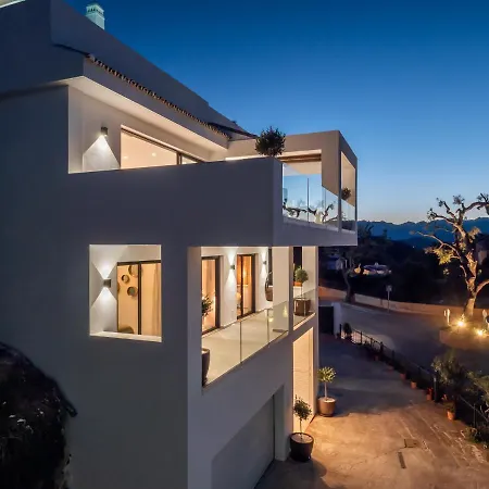 Surya Bed and breakfast *